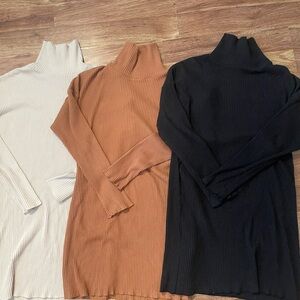 Women's Ribbed Turtleneck Sweater - Cream